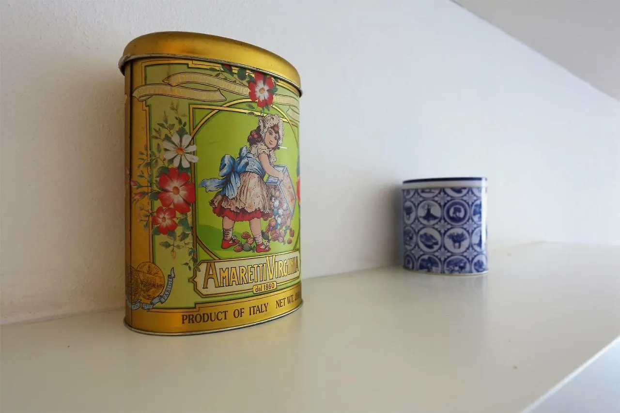 Golden Jack - Sweet Dreams In Florence Apartment